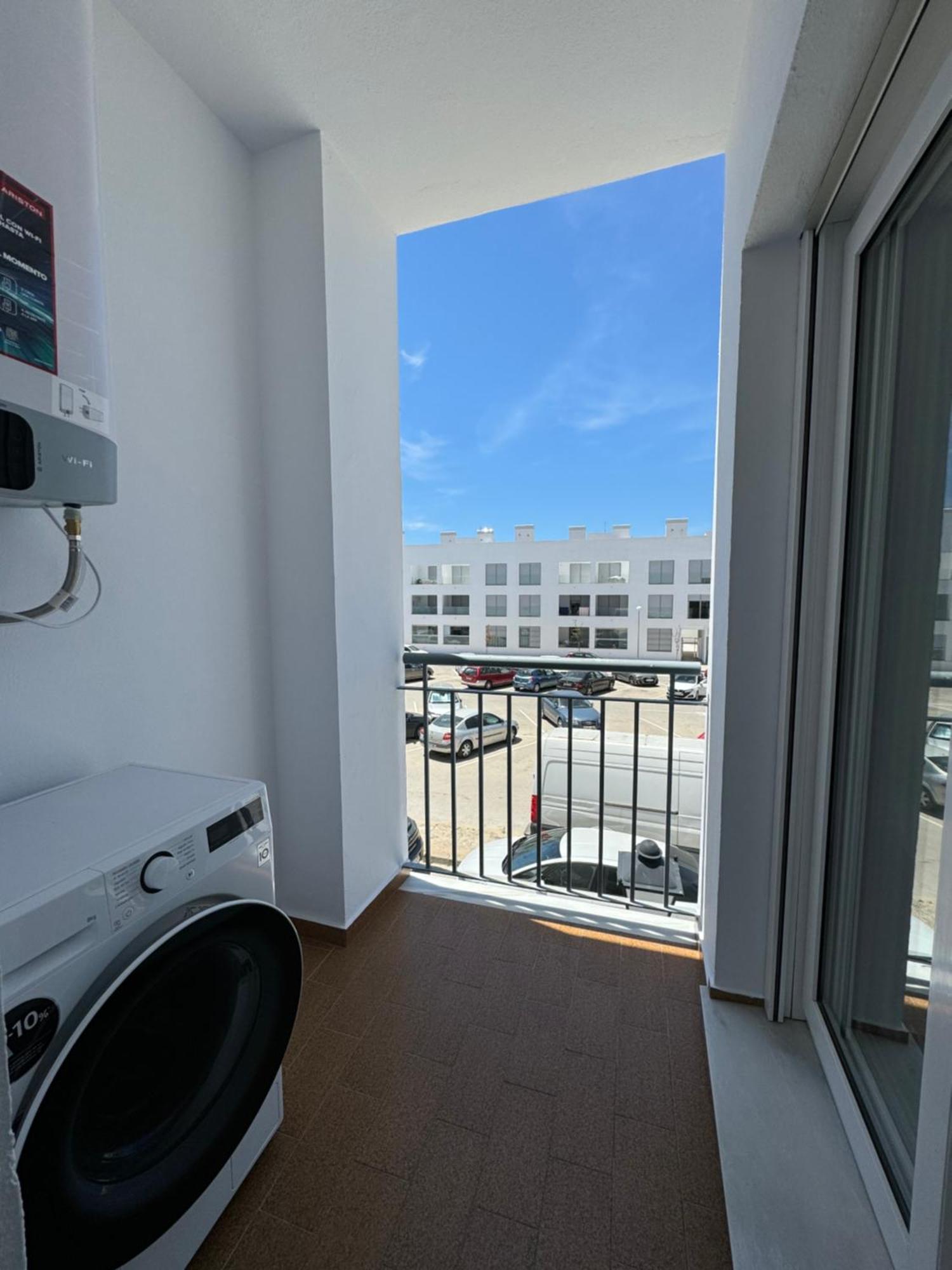 Apto Mercado - Con Garaje Privado Apartment